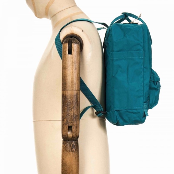 Fjallraven Kanken Backpack in Ocean - Picture 2 of 3